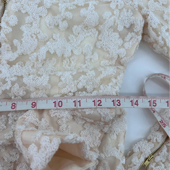 NWT Self-Portrait Sequin Ruffle Mini Dress Ivory White Size 6 - Picture 16 of 16